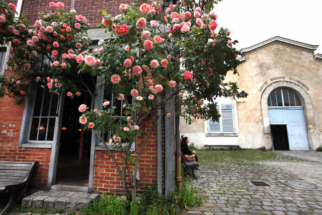 L'entrée du foyer du Théâtre du Soleil (2014) © Michèle Laurent